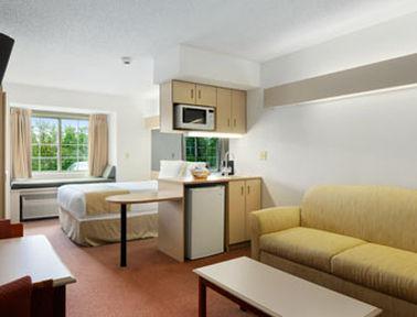Microtel Inn & Suites By Wyndham Seneca Falls Bilik gambar